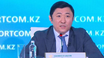 Фотография к новости: Болат Ақшолақов мұнай өнімдерін өндіру жөніндегі жобалар туралы айтты