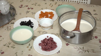 Фотография к новости: Павлодарлық зағип жан жастарға Наурыз көже жасауды үйретті