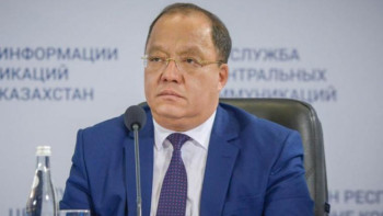 Фотография к новости: Төлеутай Рахымбеков: Халықтың рухын жаңғырту тұрғысынан тиімді шешімдер бар