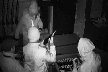 Фотография к новости: Қаңтардағы тәртіпсіздік: Полиция ғимараты мен Алматы әуежайына шабуыл жасаған адам ұсталды