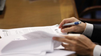 Фотография к новости: Мәжіліс сот орындаушылардың жұмысын жақсарту бойынша заң жобасына өзгерістерді мақұлдады