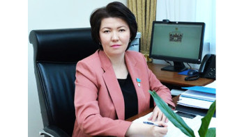 Фотография к новости: Көпбалалы отбасылар, білім мен денсаулық саласы: Депутат бірқатар мәселені көтерді