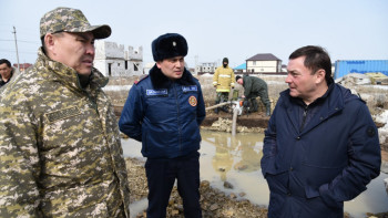 Фотография к новости: Су тасқынымен күрес: Ақмола облысындағы қауіпті аймақтар тәулік бойы бақылауда
