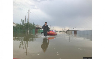 Фотография к новости: Су басып қалған ауданнан  өз бетінше қалай шыққан жөн?