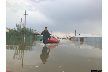 Фотография к новости: Су басып қалған ауданнан  өз бетінше қалай шыққан жөн?