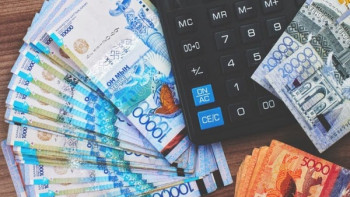 Фотография к новости: Депутат Семей полигонынан зардап шеккендерге жәрдемақы беру мәселесін шешуді сұрады