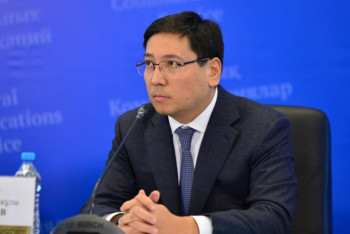 Фотография к новости: Әлеуметтік инфрақұрылымды дамыту үшін жер учаскелерін жекеменшіктен сатып аламыз – Досаев