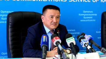 Фотография к новости: Шәріпов азаматтарды қандай мәселе бойынша қабылдайтынын айтты