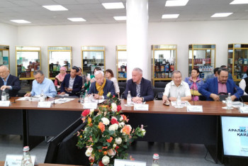 Фотография к новости: Талғар тұрғындары жаңа білім ошағының аралас мектеп болуына қарсы