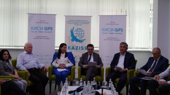 Фотография к новости: Депутаттар мен партиялардың БАҚ-тағы белсенділігі сайлау алдында ғана білінеді – мониторинг