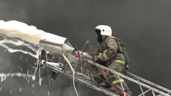 Фотография к новости: Павлодардағы мектептегі өрт сөндірілді