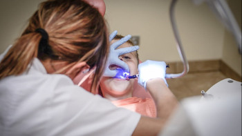 Фотография к новости: Жекеменшік емханаларда жолдамасыз-ақ балалардың тісін емдету тегін