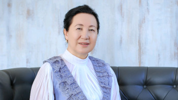 Фотография к новости: AMANAT-қа Adal болу. Сәуле Досжан екі партияға қатысты пікір білдірді