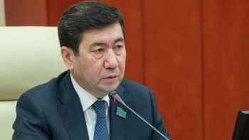 Фотография к новости: Қошанов: AMANAT партиясындағы лауазымым қоғамдық жұмыс болып есептеледі