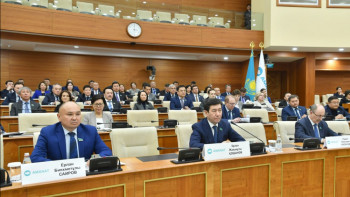 Фотография к новости: Енді саяси процестер демократия тұрғысынан дамиды – Сайыров