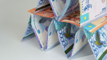 Фотография к новости: Қаржы пирамидаларының алаяқтық екенін біле тұра жарнамалаған вайнерлер мен әртістер жазаланады