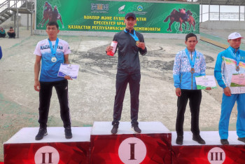 Ел чемпионаты. Аударыспақ жеңімпаздары марапатталды