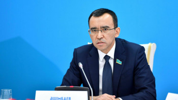 Фотография к новости: Қабылданған заң биологиялық қауіп-қатердің алдын алуға мүмкіндік береді – Әшімбаев