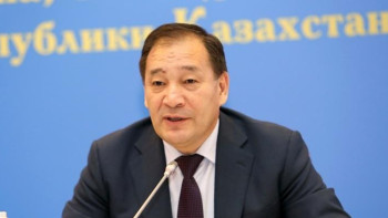 Фотография к новости: Баланы өмірге келгеннен бастап министр боласың деп тәрбиелейміз - Тоғжанов