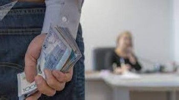 Фотография к новости: Асанұлы: Әрбір төртінші қылмыскер – пара беруші