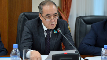 Фотография к новости: Неге берілген тапсырма орындалмай отыр? Депутат Үкіметке сұрақ қойды