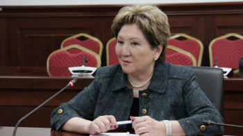Фотография к новости: Нұрғазиева: Референдум өткізу – жаңа саяси мәдениетті қалыптастыруға ықпал етеді