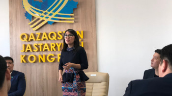 Фотография к новости: Сәдуақасова: Өзгерісті Парламент емес, референдум арқылы енгізу – дұрыс шешім