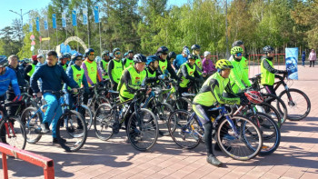 Фотография к новости: Қостанайда мерекеге орай велошеру өтті