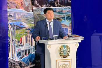 Фотография к новости: Талдықорған қаласында 30 мыңнан астам  адам жер теліміне кезекте тұр