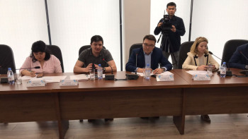 Фотография к новости: Референдумға бірдеңені біліп бару керек – Толықбай