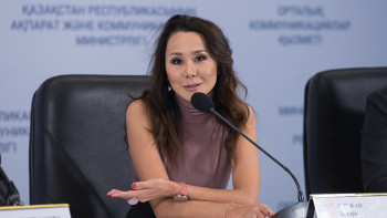 Фотография к новости: Бізге Президент туыстарының жоғары лауазымдарда отыруы норма болып келді  – журналист