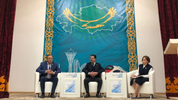 Фотография к новости: Парламентте халықтың сөзін сөйлейтін азаматтар көбеюі қажет – сенатор