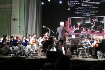 Фотография к новости: Барнауыл төрінде қазақ күйлері күмбірледі