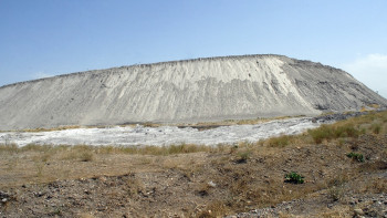 Фотография к новости: Тұйықтала түскен түйінді шешуге бағытталған Жол картасы жүзеге аспай отыр  – депутат
