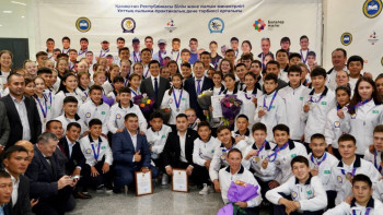 Фотография к новости: Дүниежүзілік гимназиада – 2022: 50 түлек еліміздің университеттерінде тегін оқиды