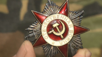 Фотография к новости: Павлодарлық іздеушілер жылдар бойы жатқан орденнің иесін тапты