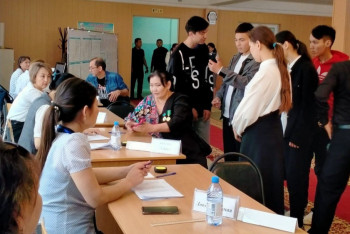 Фотография к новости: 5 өңірден басқасында республикалық референдумда дауыс беру аяқталды