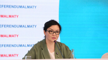 Фотография к новости: Алматыда комиссия мүшелері түсініктеме берді