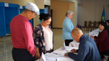 Фотография к новости: СҚО-да ауыл халқы референдумға белсенді қатысып жатыр