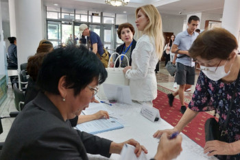 Фотография к новости: Референдум-2022: Алматыда дауыс беру құқығына ие азаматтардың 13%-ы дауыс беріп үлгерді