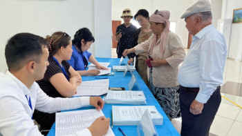 Фотография к новости: Атырау облысындағы мұнайлы аудандардың халқы да белсенді