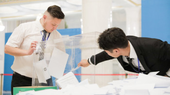 Фотография к новости: Exit poll: Конституцияға түзетулер енгізуді қолдағандар саны – 74,8%