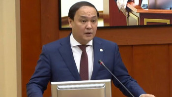 Фотография к новости: Егіс науқаны үшін арзандатылған жанар-жағармай ұсындық – Ербол Қарашөкеев