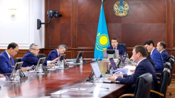 Фотография к новости: Үкімет басшысы министрлер мен әкімдерге тапсырма берді