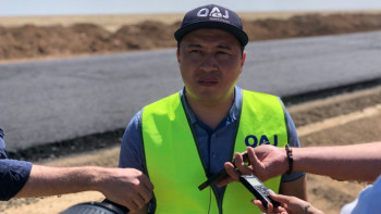 Фотография к новости: "Өнеге-Бисен-Сайқын" бағытындағы тасжолда күрделі жөндеу жүргізіліп жатыр