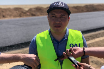 Фотография к новости: "Өнеге-Бисен-Сайқын" бағытындағы тасжолда күрделі жөндеу жүргізіліп жатыр