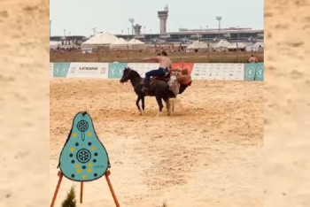 Фотография к новости: Түркия төрін дүбірлеткен палуандар