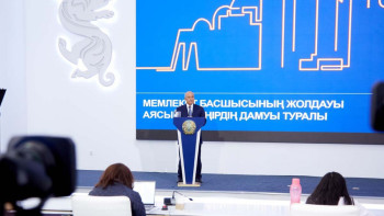 Фотография к новости: Еден жуушыға дейін пара беріп кіреді. Шөкеев өңірдегі жемқорлық туралы айтты