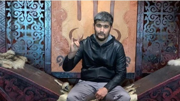 Фотография к новости: 200 мың теңге беріп, жейделеріне ақ мата таққан. «Дикий Арман» мен оның сыбайластарының қылмысы белгілі болды