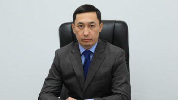 Фотография к новости: Әділбек Мұқашев: Мемлекеттік қызметшілер жұмысына кір келтірмеуі керек